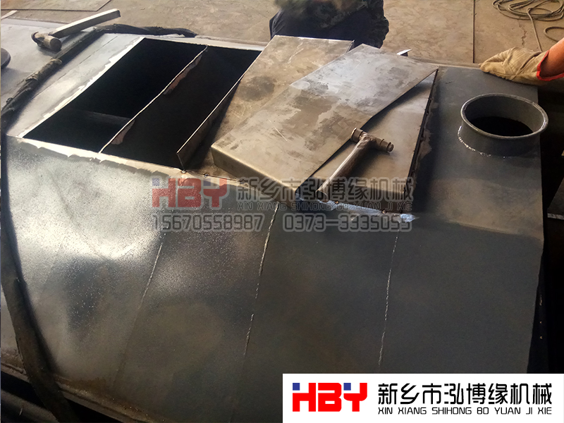 有好多客戶反映平面回轉(zhuǎn)篩出料端會有積料，這是為什么呢