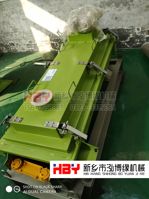 廣東清遠(yuǎn)小型平面回轉(zhuǎn)篩已發(fā)貨??！